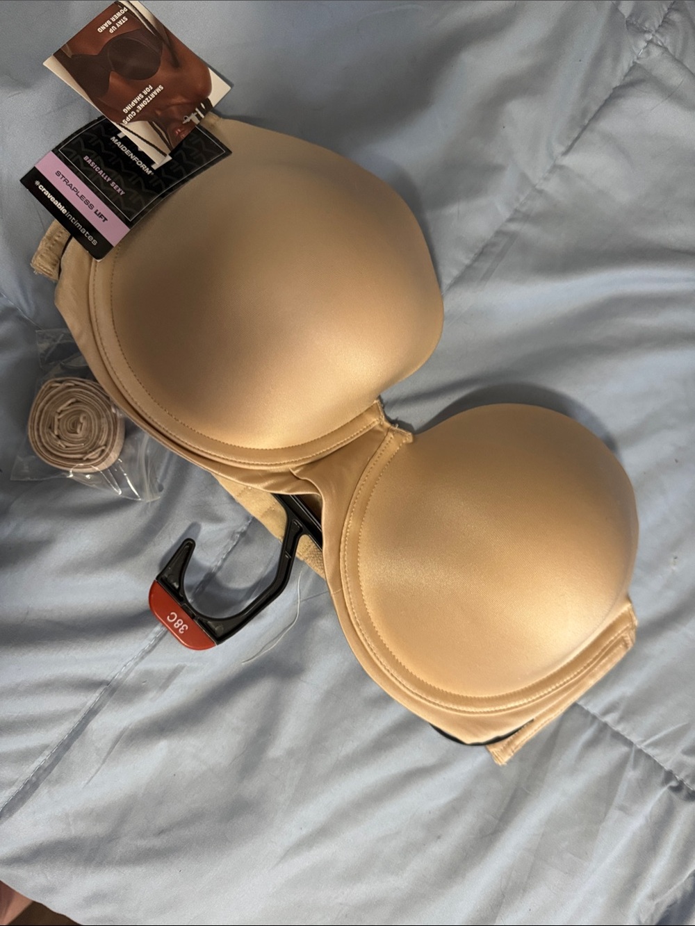 Maidenform Strapless Convertible Bra in Nude/Beige